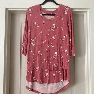 Latched Mama 3/4 length sleeves nursing shirt